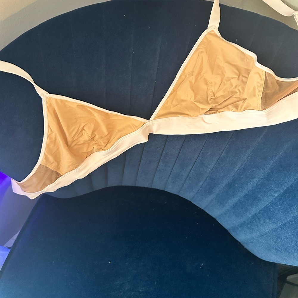 Nude Large Parade Triangle Bra